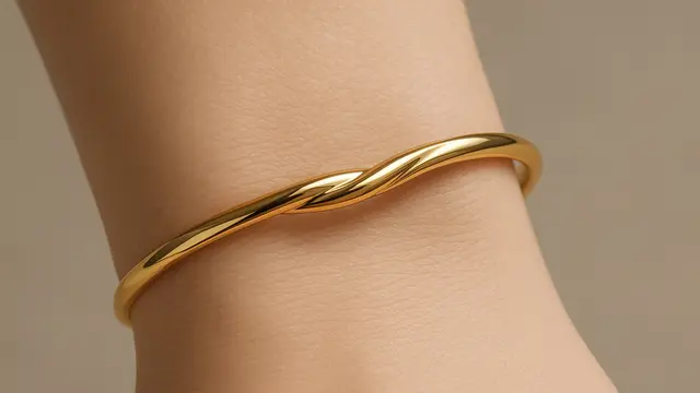 Panduan Memilih Gelang Berdasarkan Berat dan Ukuran Tangan Oversize untuk Tampilan Proporsional